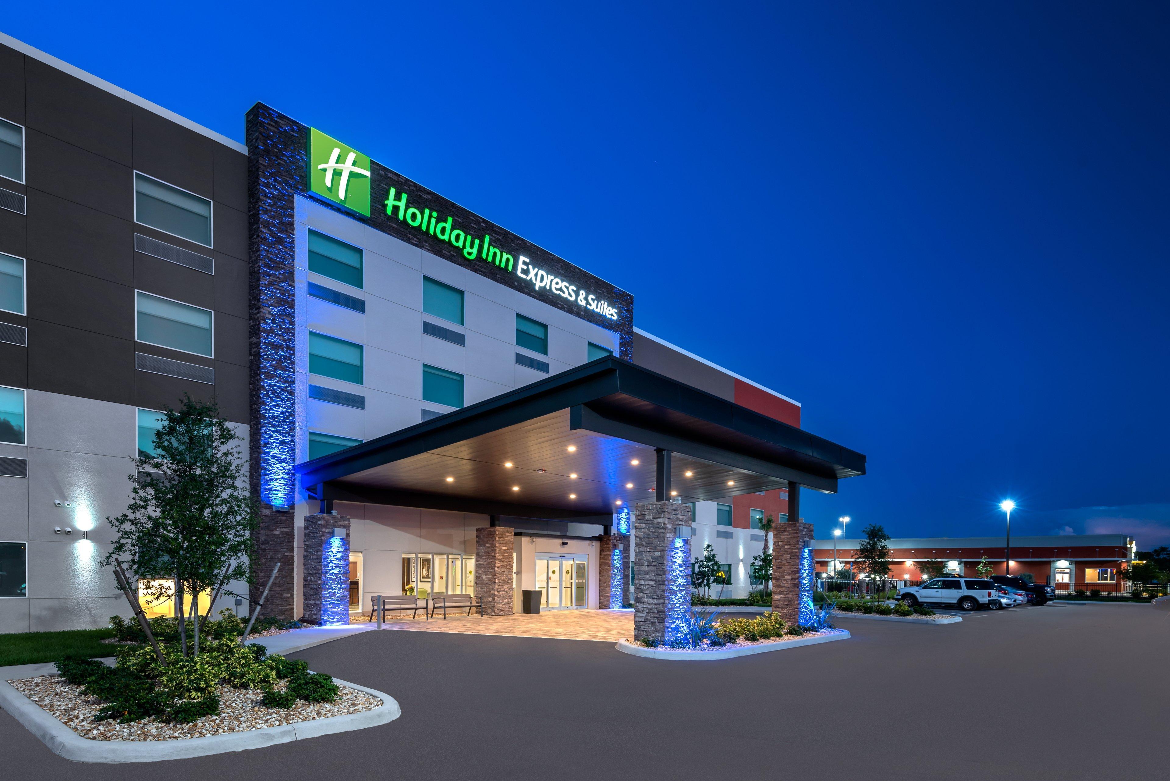 Holiday Inn Express & Suites - Punta Gorda By Ihg Buitenkant foto